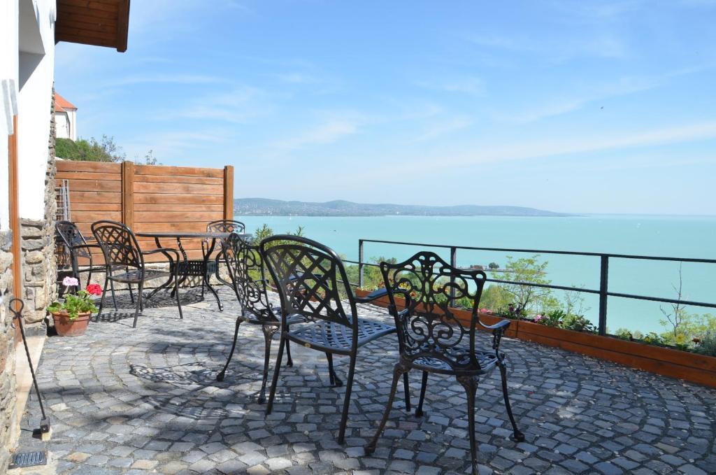 Csato Vendeghaz Hotel Tihany Bilik gambar